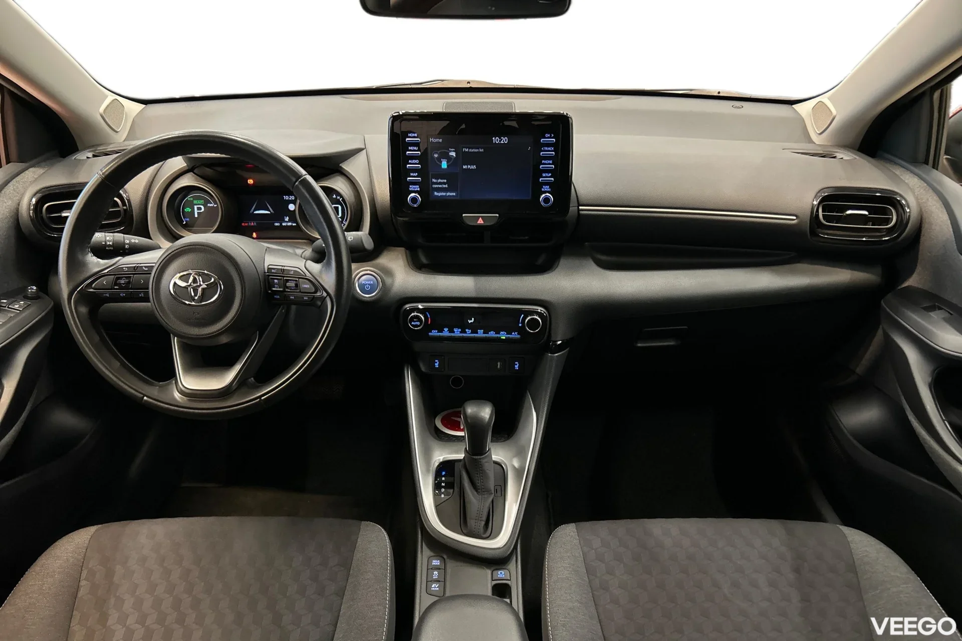 Toyota Yaris Active Plus Hybrid 1.5 68kW