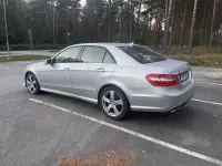 Mercedes-Benz E250 2.1 150kW thumbnail