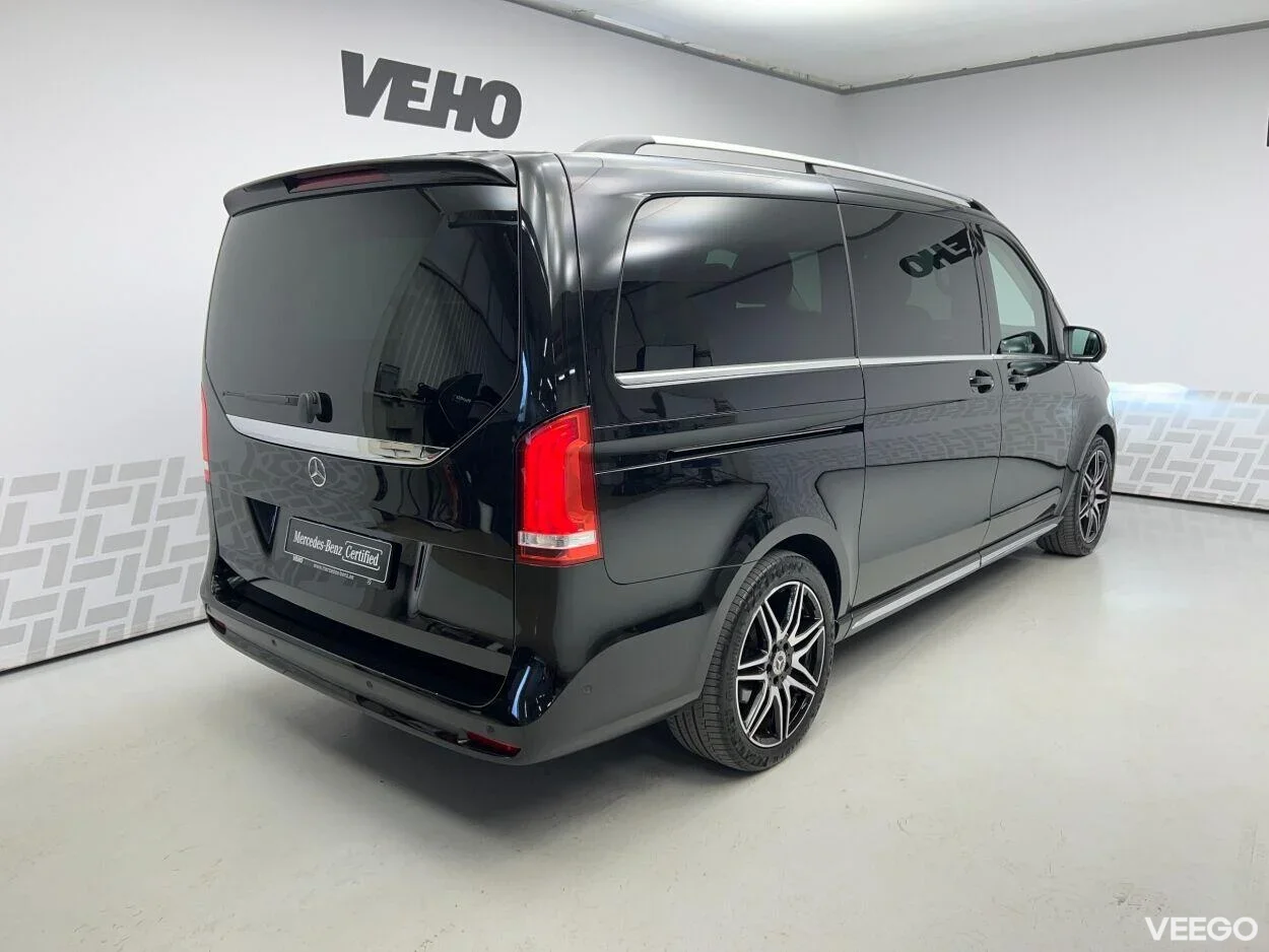 Mercedes-Benz V300 Avantgarde A2 d AMG Line 2 174kW