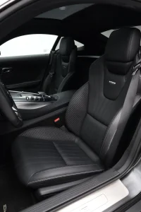 Mercedes-Benz GT: GT Coupe 4 390kW thumbnail