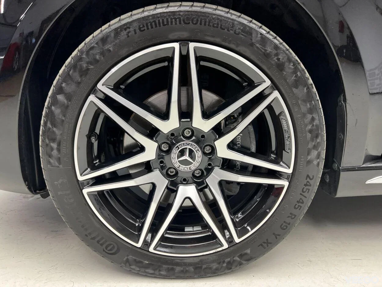 Mercedes-Benz V300 Avantgarde A2 d AMG Line 2 174kW