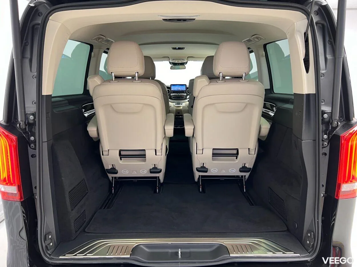 Mercedes-Benz V300 Avantgarde A2 d AMG Line 2 174kW