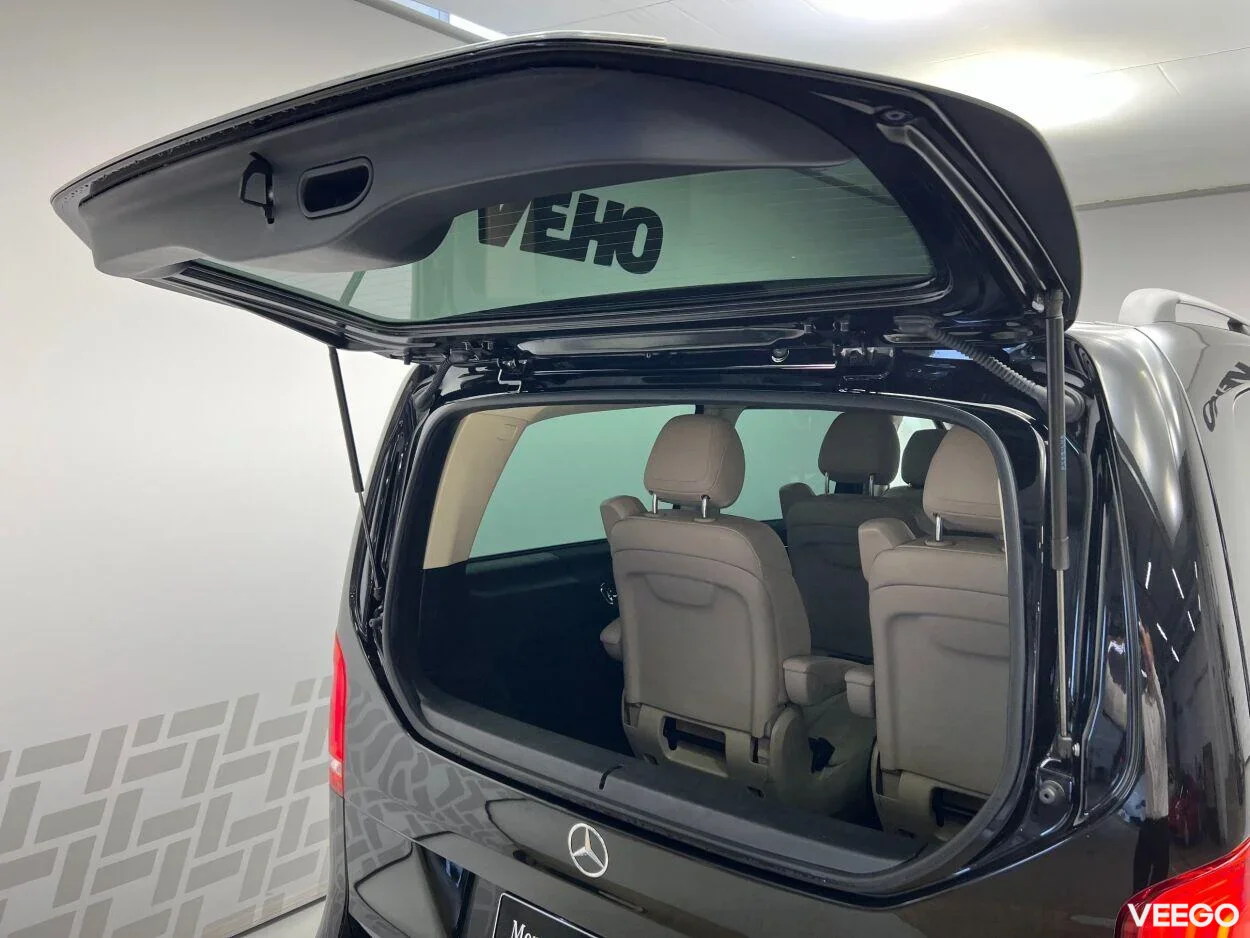 Mercedes-Benz V300 Avantgarde A2 d AMG Line 2 174kW