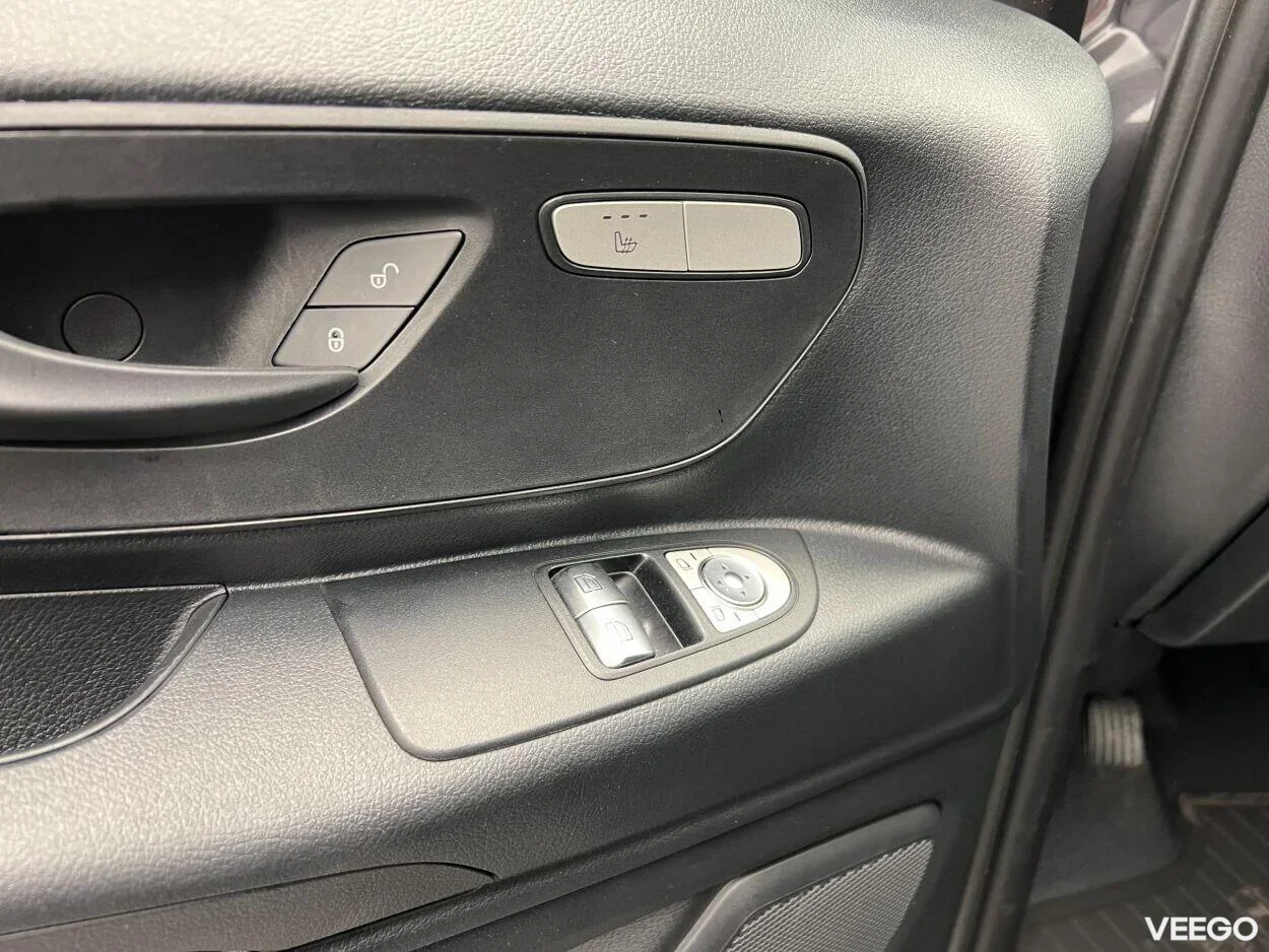 Mercedes-Benz Vito 116CDI 4Matic Mixto A2 N1 2 120kW