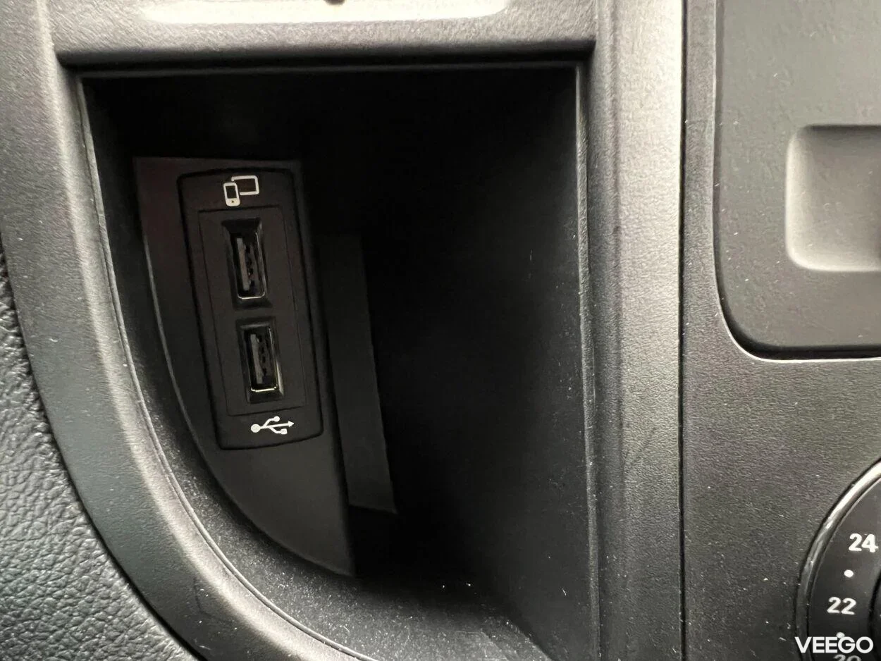 Mercedes-Benz Vito 116CDI 4Matic Mixto A2 N1 2 120kW