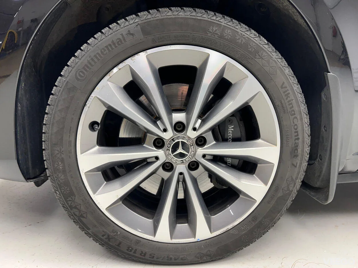 Mercedes-Benz V250 4Matic Avantgarde A2 d 2 140kW