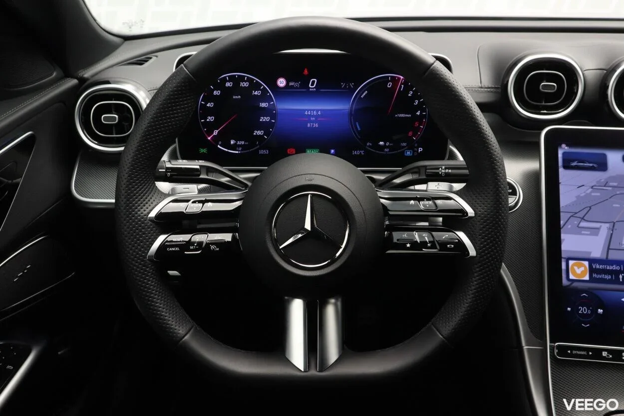 Mercedes-Benz C300 de 4Matic AMG 2 145kW