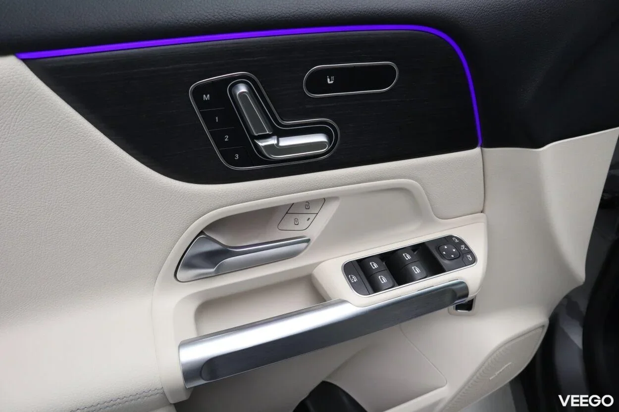 Mercedes-Benz GLB200 Premium 1.3 120kW