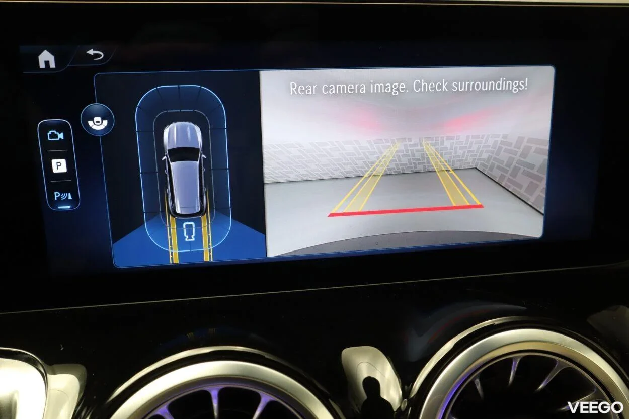 Mercedes-Benz GLB200 Premium 1.3 120kW