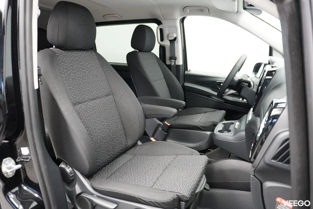 Mercedes-Benz Vito 116 Mixto Select A2 4x4 2 120kW