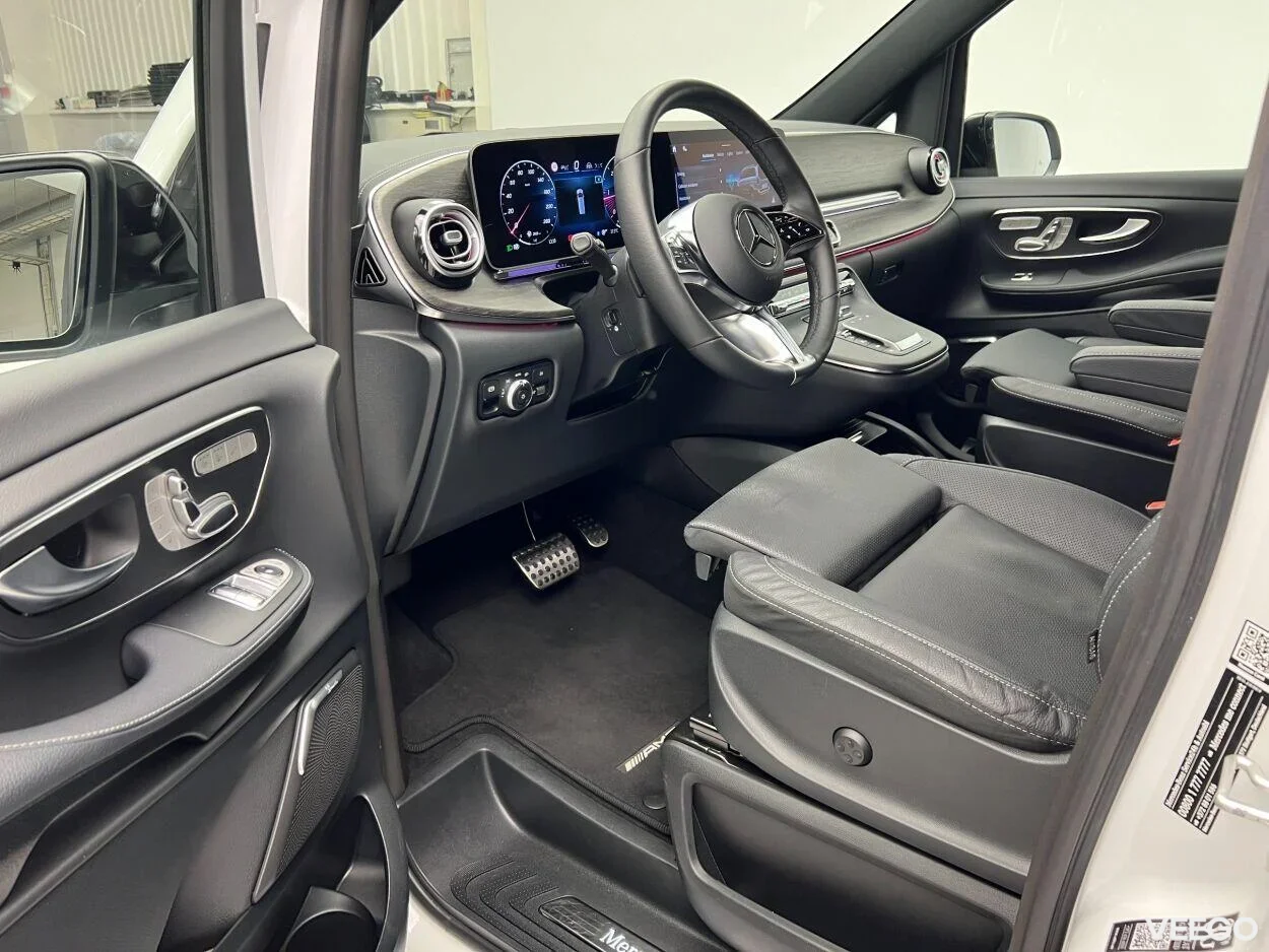 Mercedes-Benz V300 Avantgarde A2 d 4Matic AMG Line 2 174kW