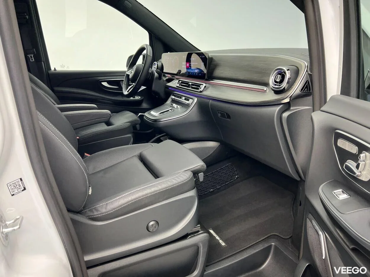 Mercedes-Benz V300 Avantgarde A2 d 4Matic AMG Line 2 174kW