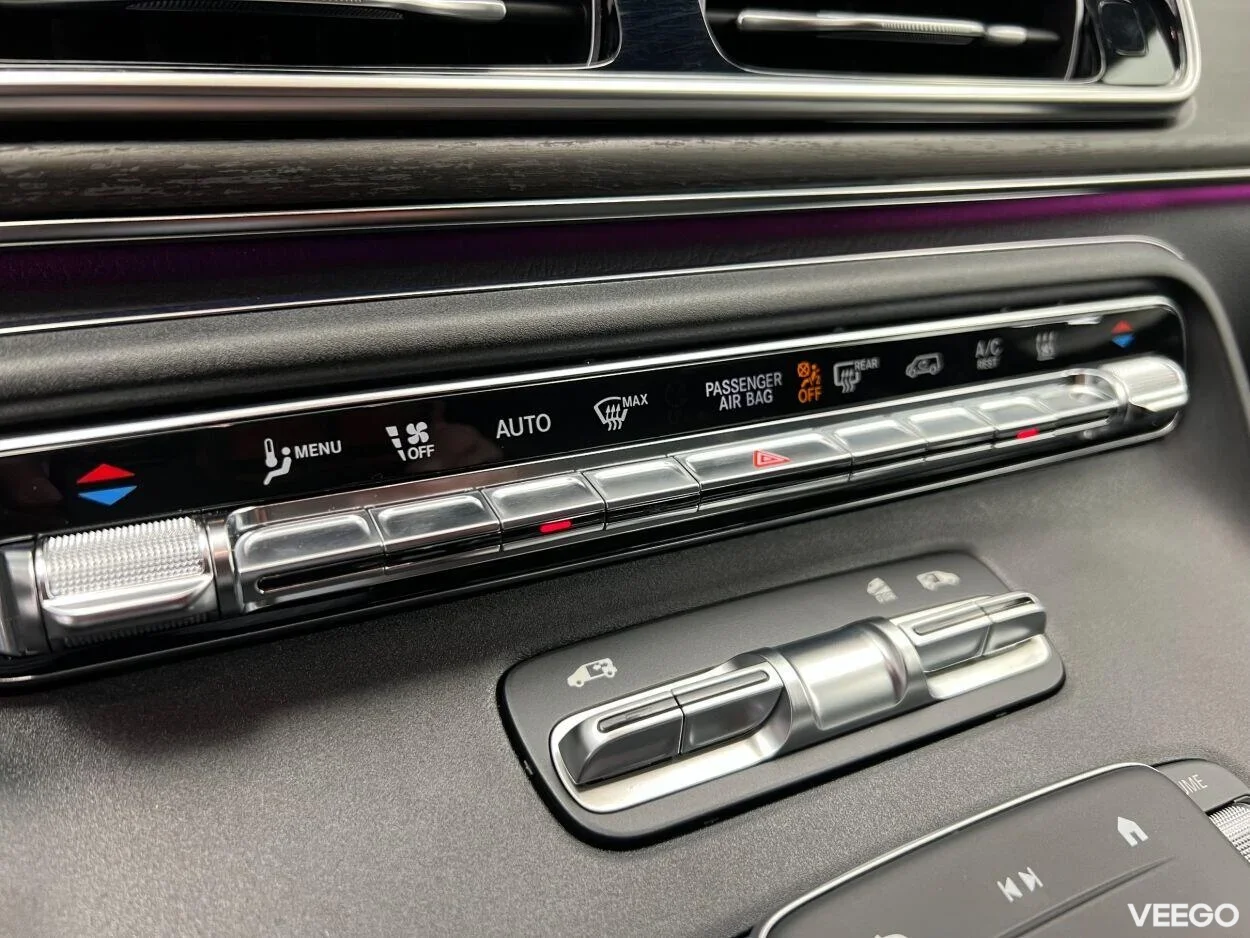 Mercedes-Benz V300 Avantgarde A2 d 4Matic AMG Line 2 174kW