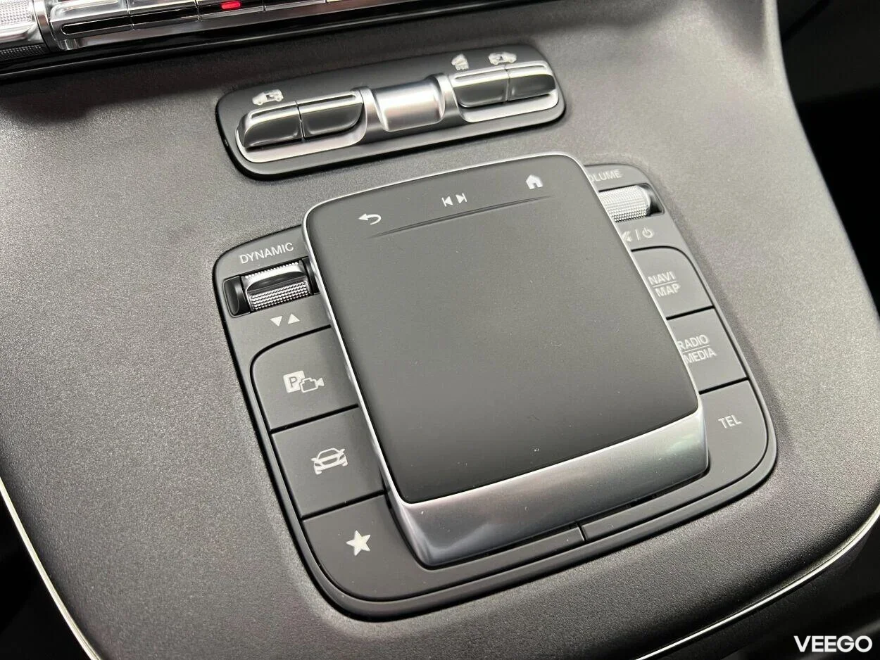 Mercedes-Benz V300 Avantgarde A2 d 4Matic AMG Line 2 174kW