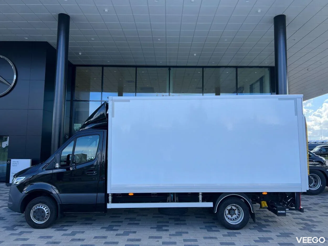 Mercedes-Benz Sprinter 519CDI 2.1 120kW