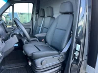 Mercedes-Benz Sprinter 519CDI 2.1 120kW thumbnail