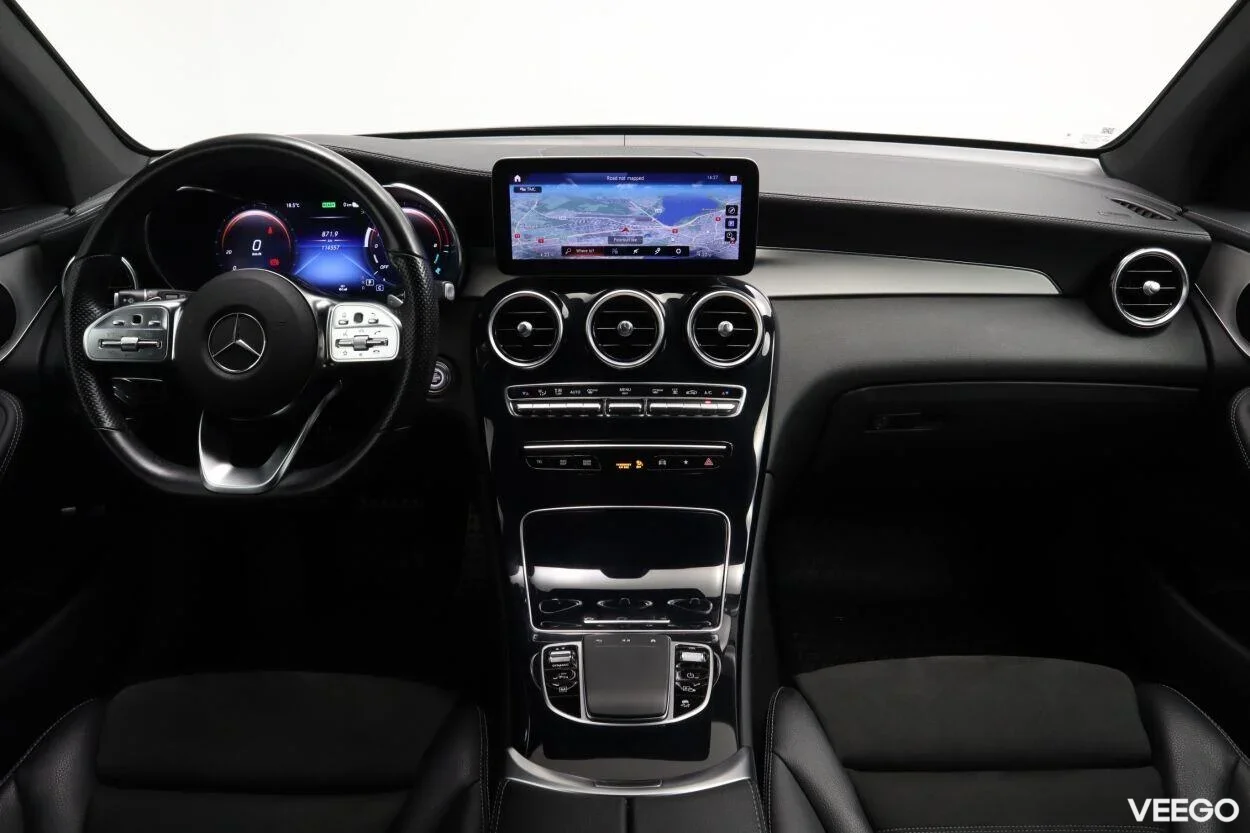 Mercedes-Benz GLC300 e 4MATIC AMG 2 155kW