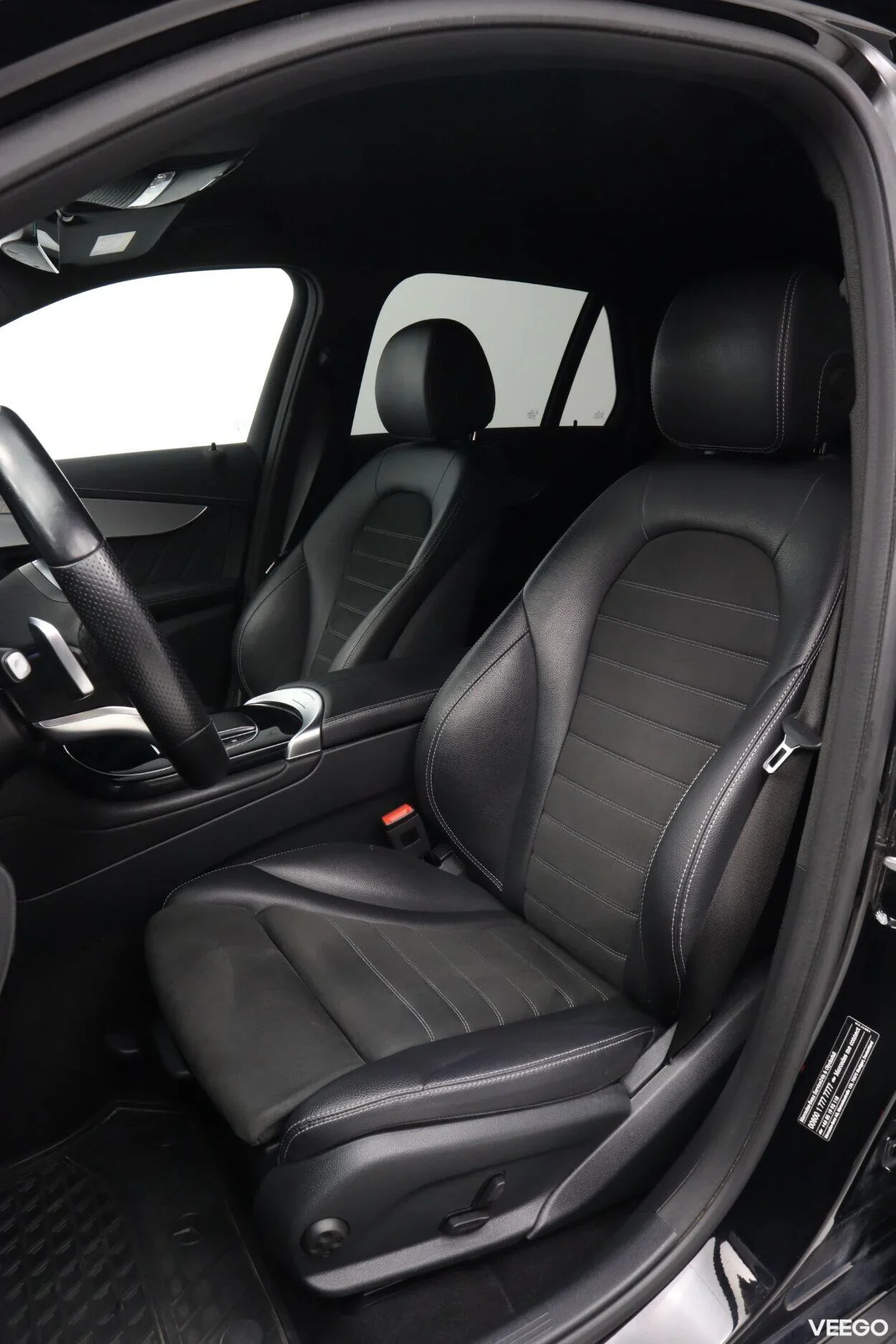 Mercedes-Benz GLC300 e 4MATIC AMG 2 155kW