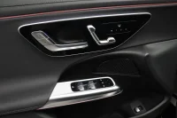 Mercedes-Benz E200 4MATIC 2 150kW thumbnail