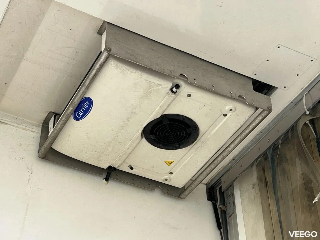 Volvo FM 370 Külmik Carrier avatava küljega 10.8 278kW