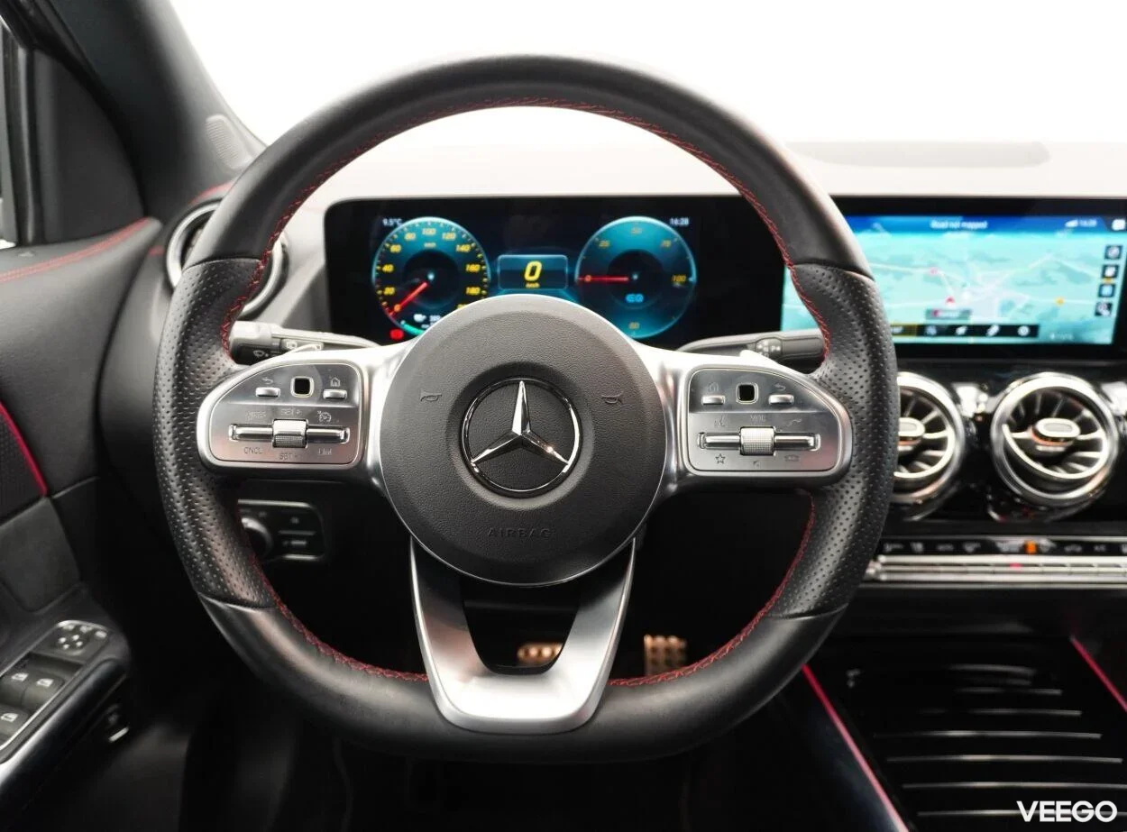 Mercedes-Benz EQA: EQA 250 AMG Line 80kW