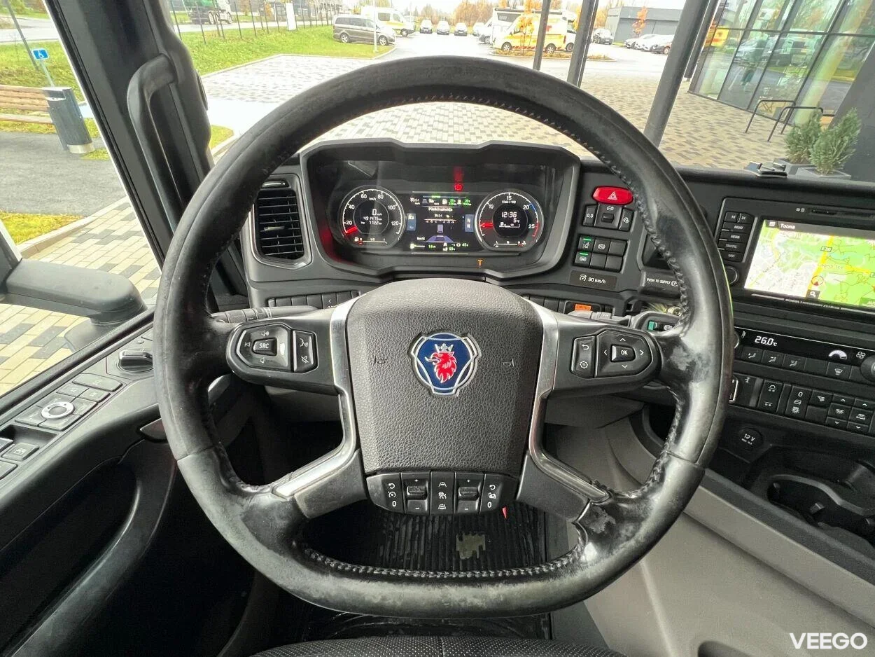 Scania G360 6X2 Avatava küljega 12.7 331kW