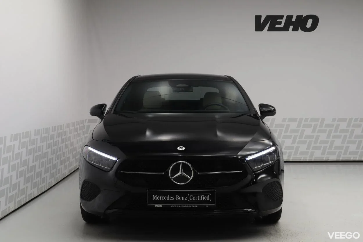 Mercedes-Benz A180 Progressive 1.3 100kW