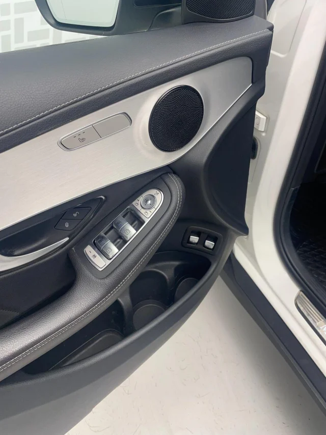 Image of Mercedes-Benz GLC220 d 4Matic AMG 2 143kW