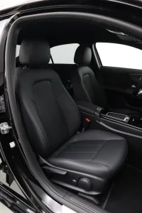 Mercedes-Benz A180 progressive 1.3 100kW thumbnail