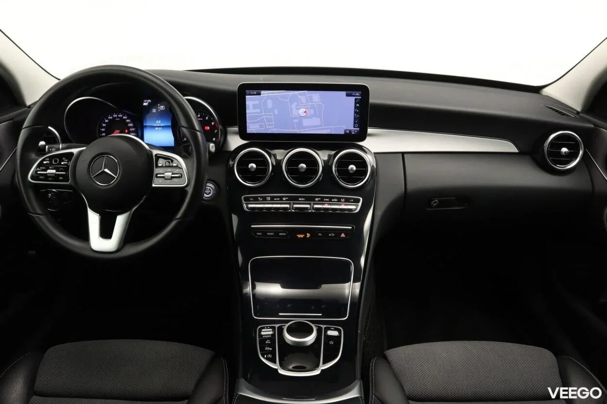 Mercedes-Benz C200 4MATIC EQ Avantgarde 135kW