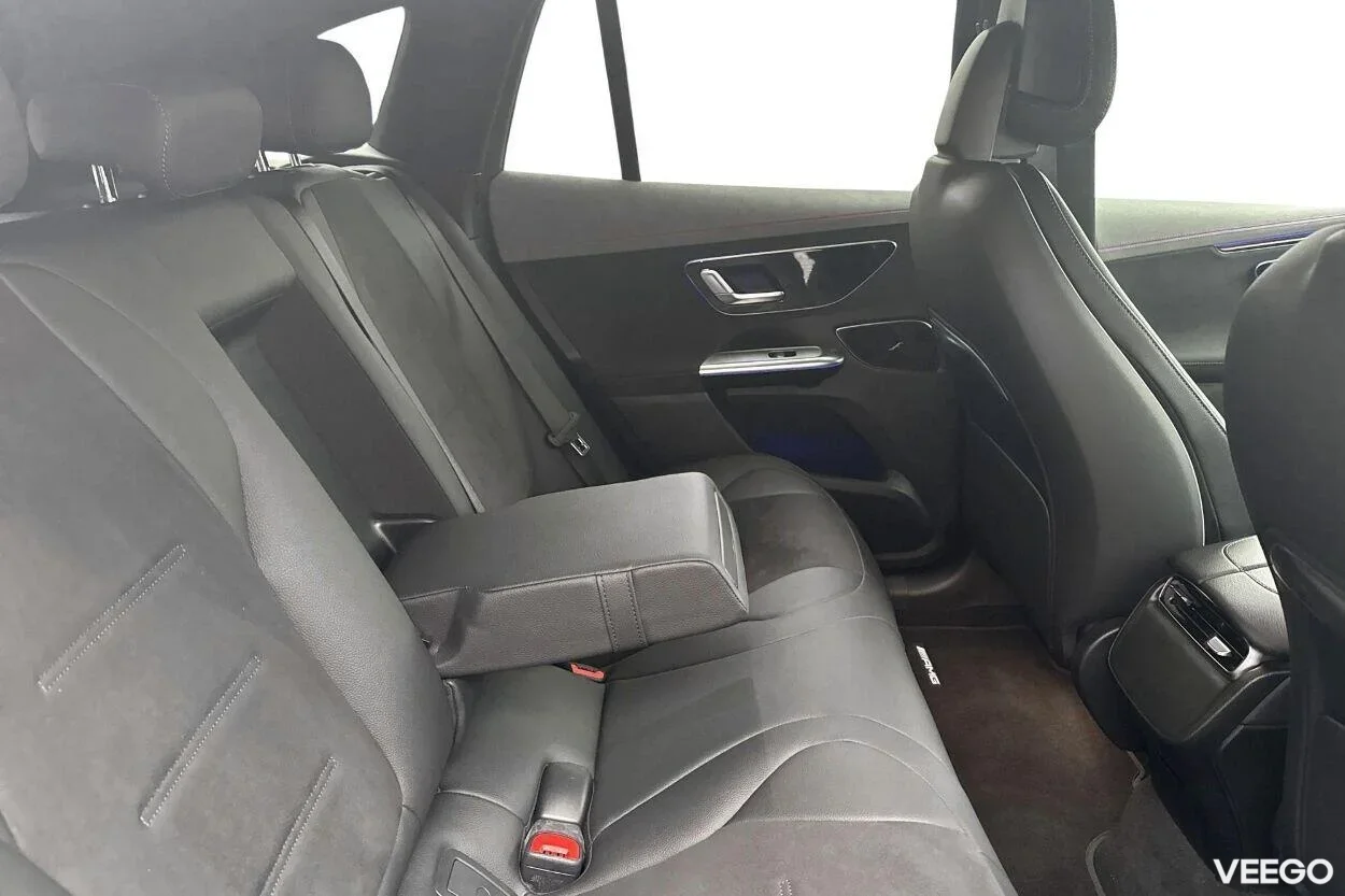 Mercedes-Benz EQE 4Matic AMG pakett 215kW