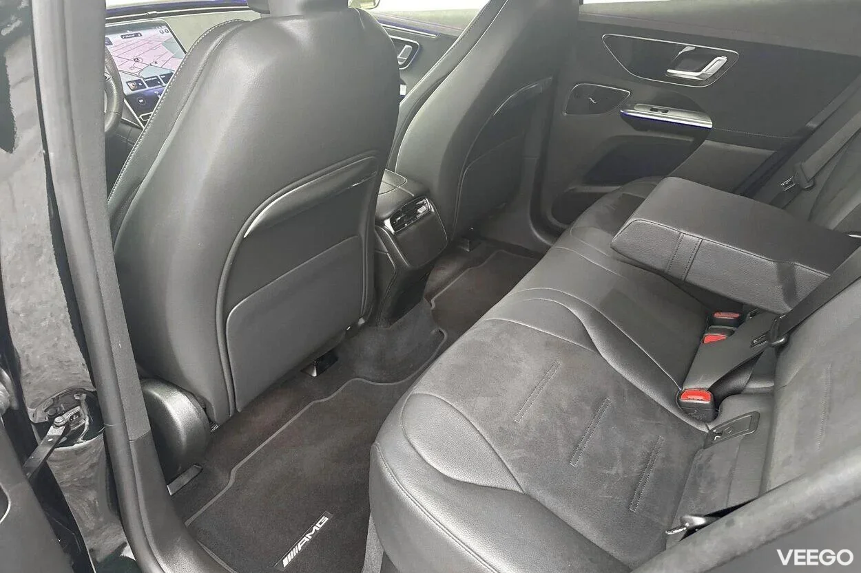 Mercedes-Benz EQE 4Matic AMG pakett 215kW