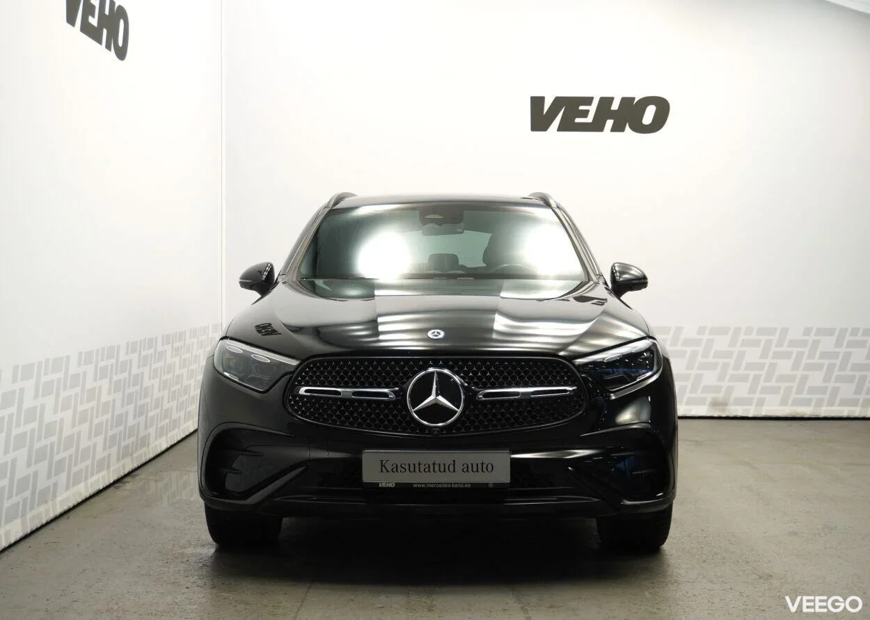 Mercedes-Benz GLC220 4Matic AMG-line Night pakett 2 145kW