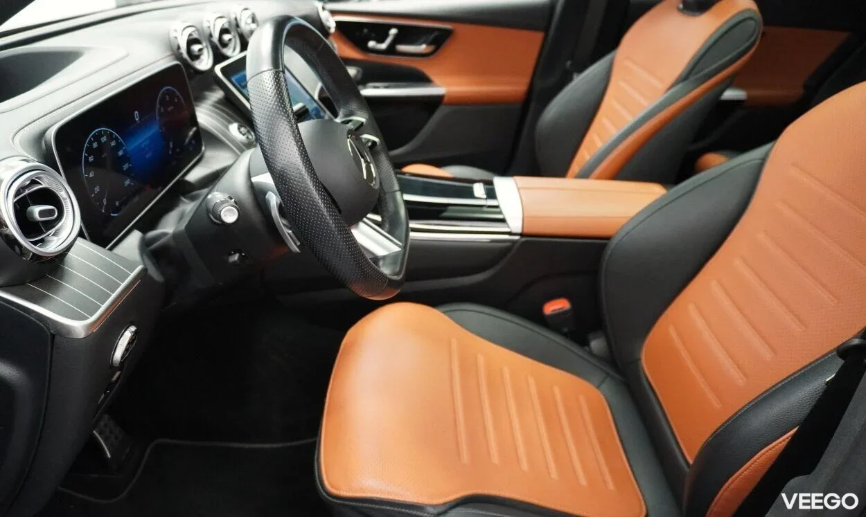 Mercedes-Benz GLC220 4Matic AMG-line Night pakett 2 145kW