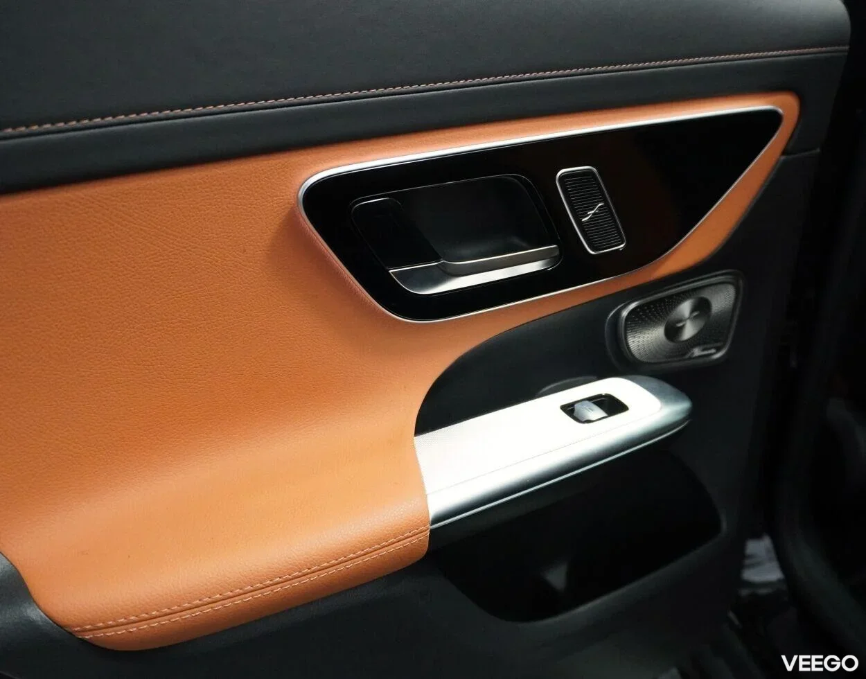 Mercedes-Benz GLC220 4Matic AMG-line Night pakett 2 145kW