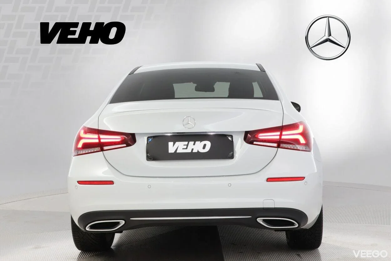 Mercedes-Benz A180 Progressive 1.3 100kW