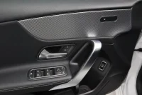 Mercedes-Benz A180 Progressive 1.3 100kW thumbnail