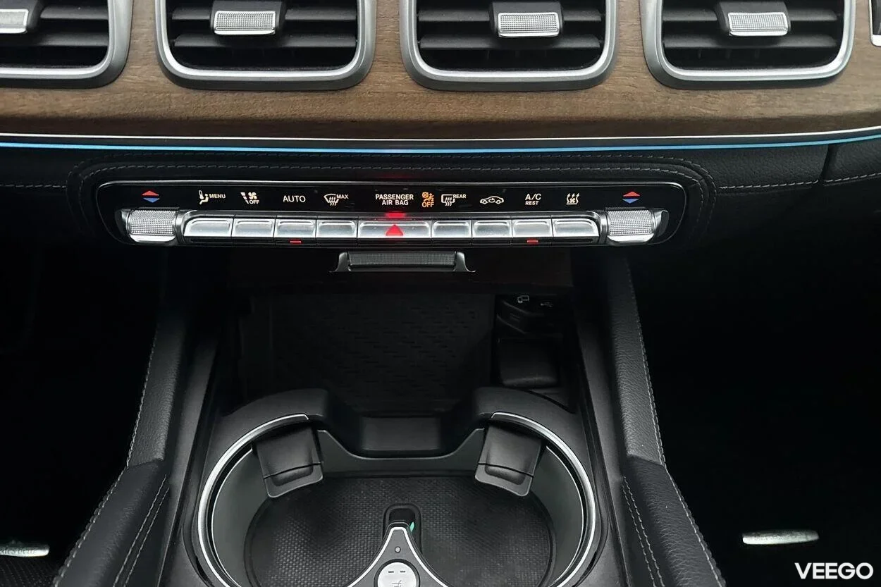 Mercedes-Benz GLE400 d Coupe 4Matic AMG pakett 2.9 243kW