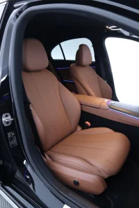 Mercedes-Benz E300 de 4Matic Exclusive Plug-in 2 145kW thumbnail