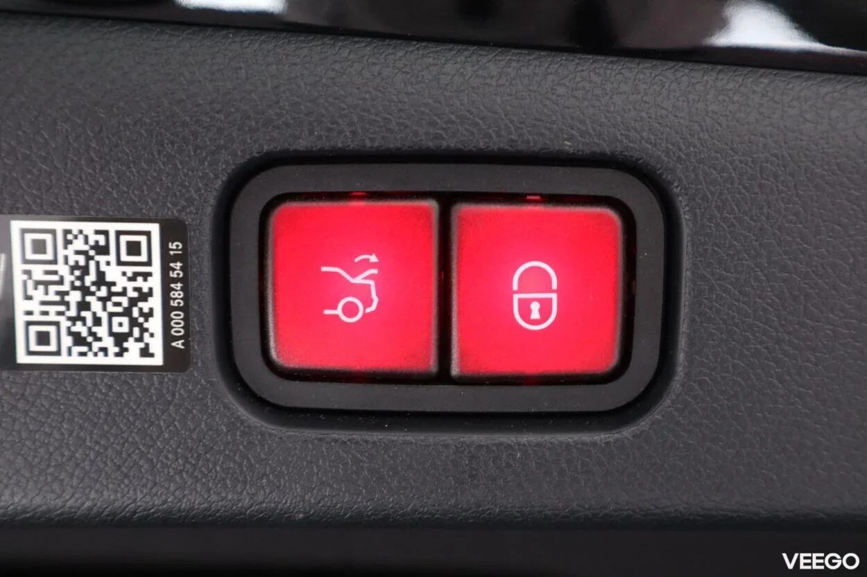 Mercedes-Benz E300 de 4Matic Exclusive Plug-in 2 145kW