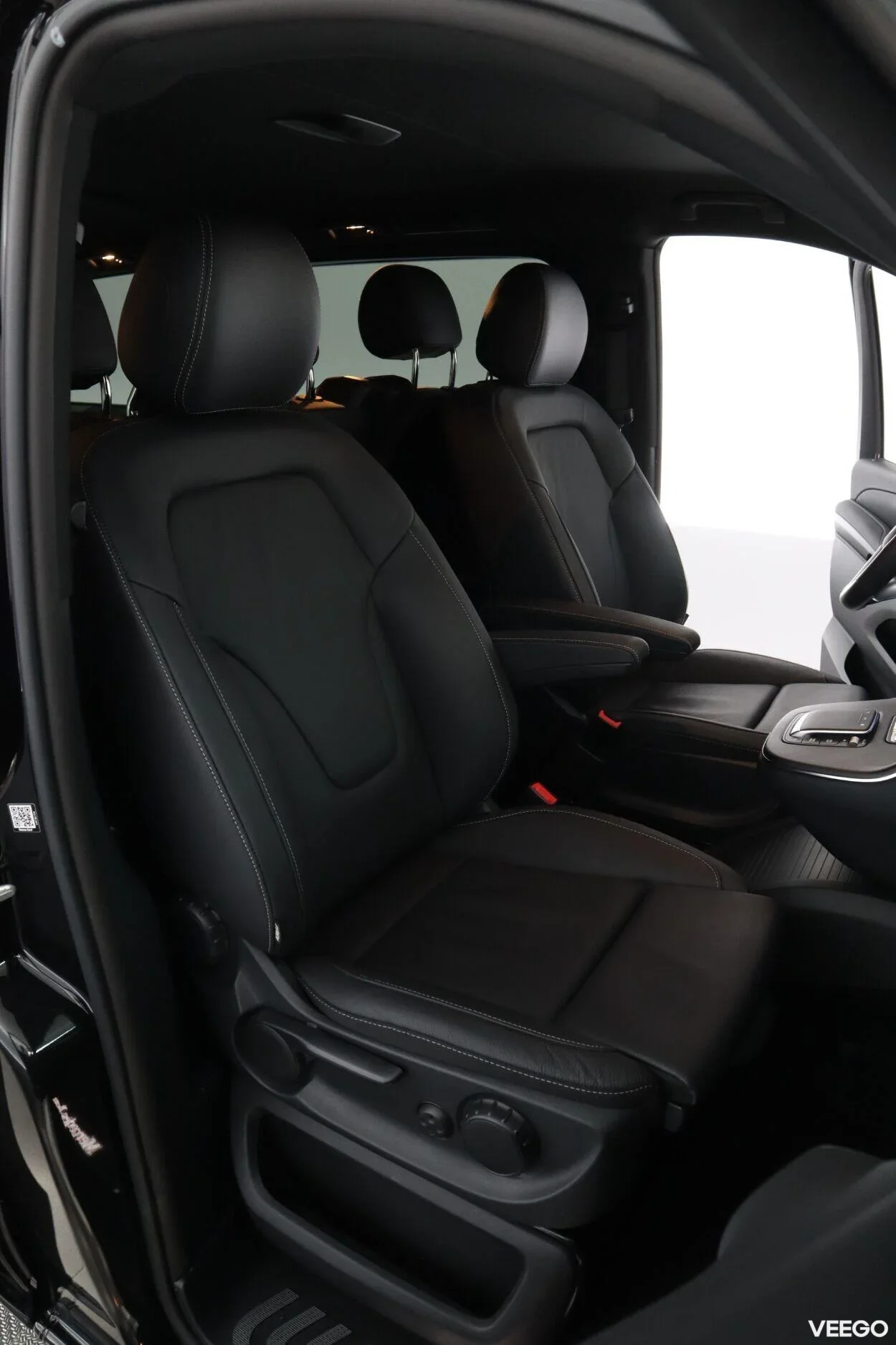 Mercedes-Benz V300 d 4Matic Avantgarde A3 174kW