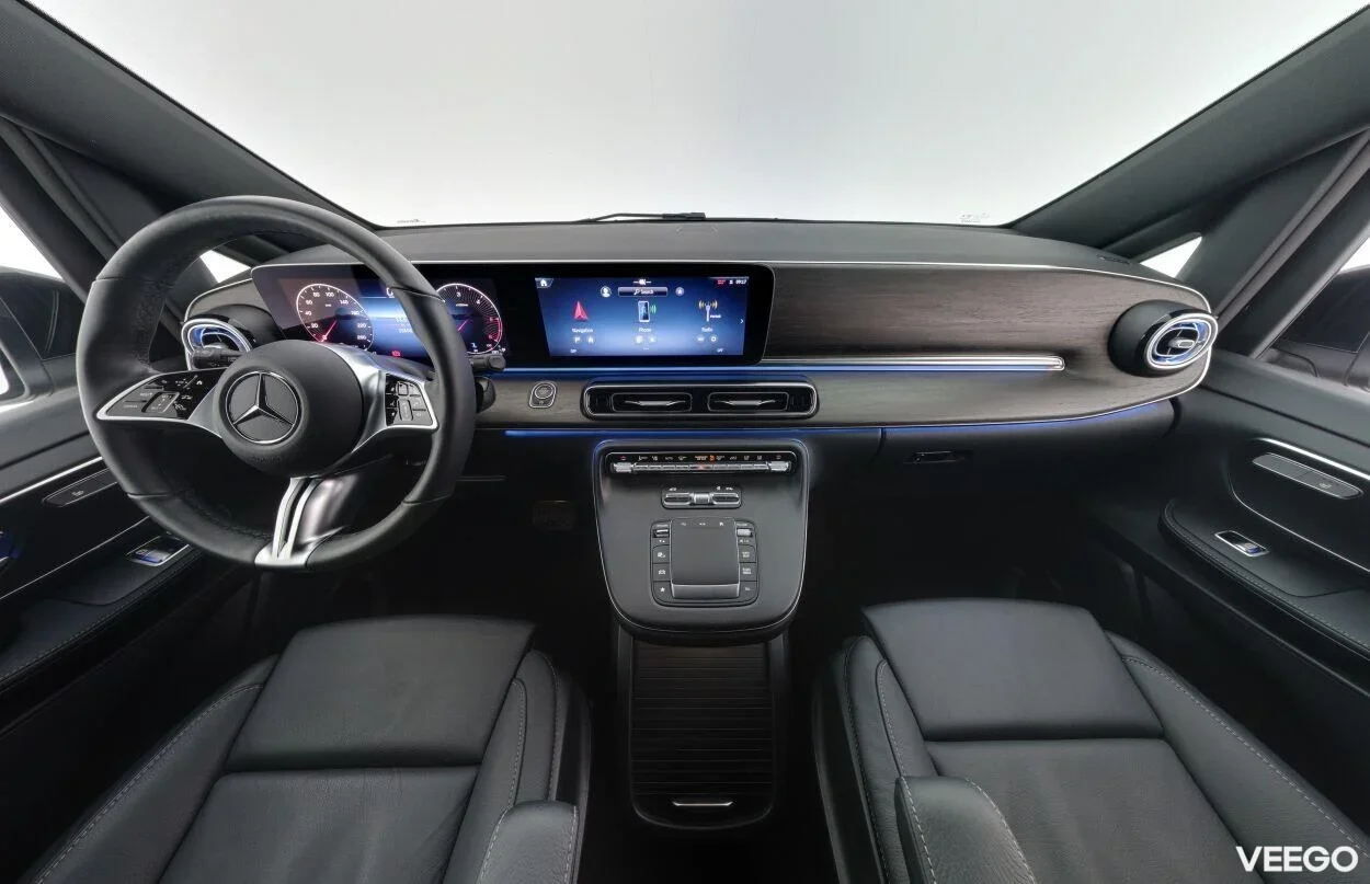 Mercedes-Benz V300 d 4Matic Avantgarde A3 174kW