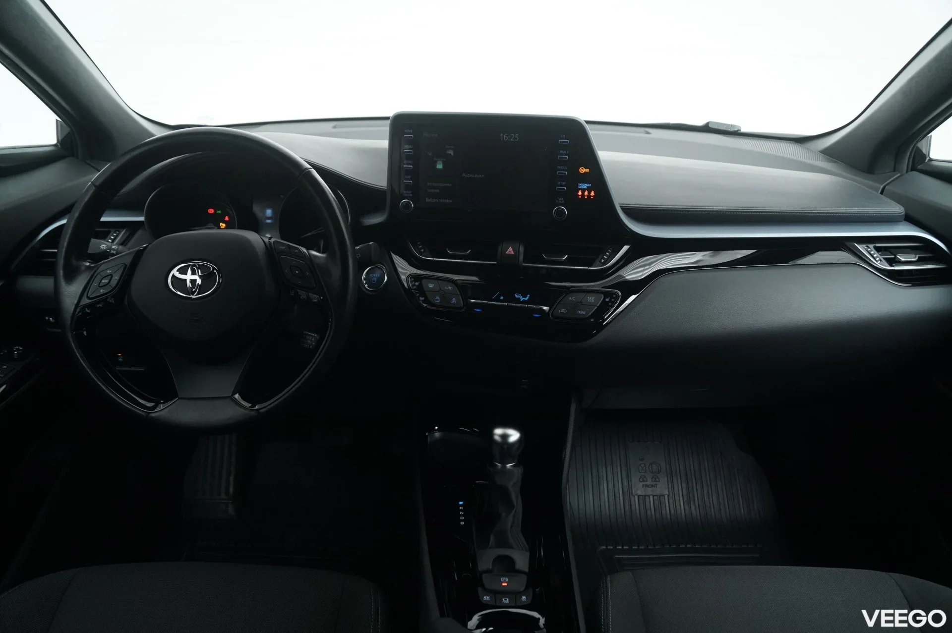 Toyota C-HR Luxury 1.8 72kW
