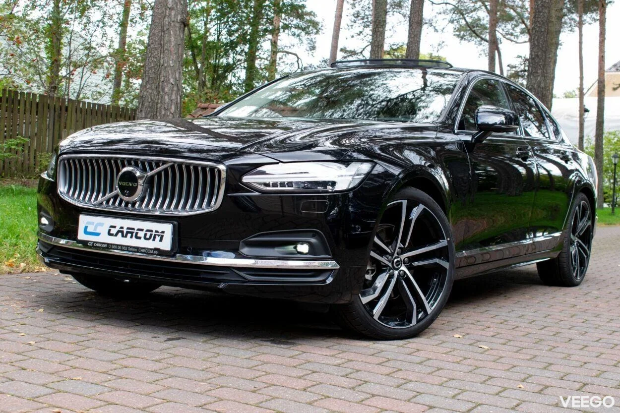 Volvo S90 AWD ULTIMATE BRIGHT XENIUM FULLOPT 2 183kW