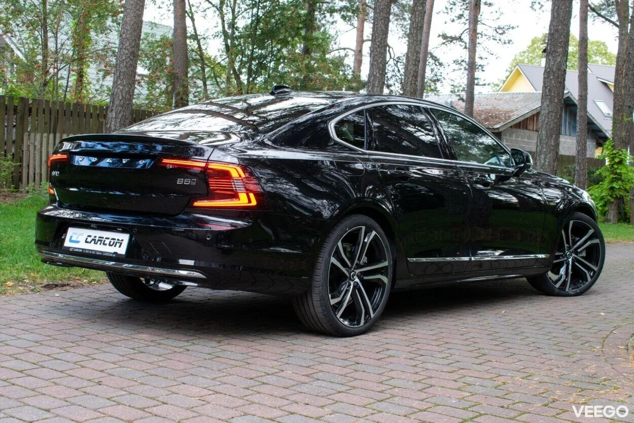 Volvo S90 AWD ULTIMATE BRIGHT XENIUM FULLOPT 2 183kW