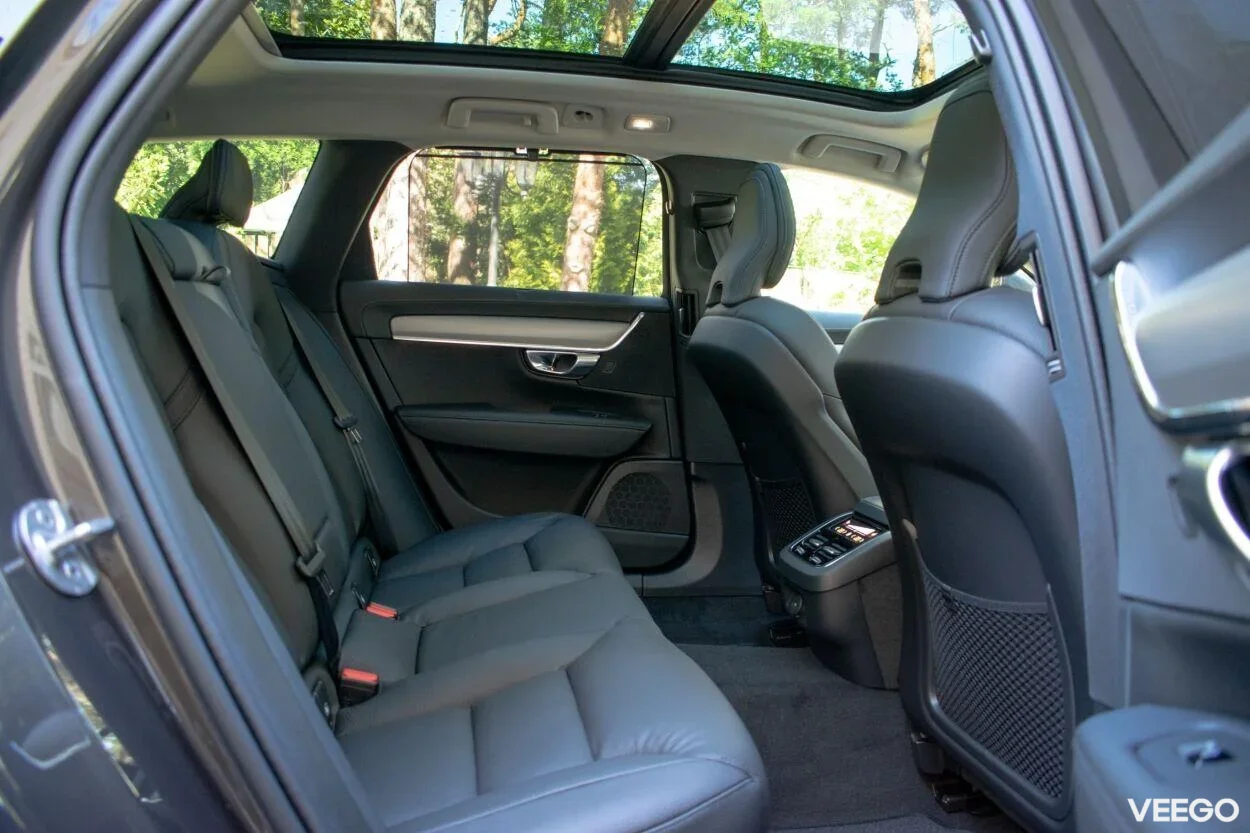 Volvo V90 Cross Country AWD Ultimate Intelli Safe PRO 2 184kW