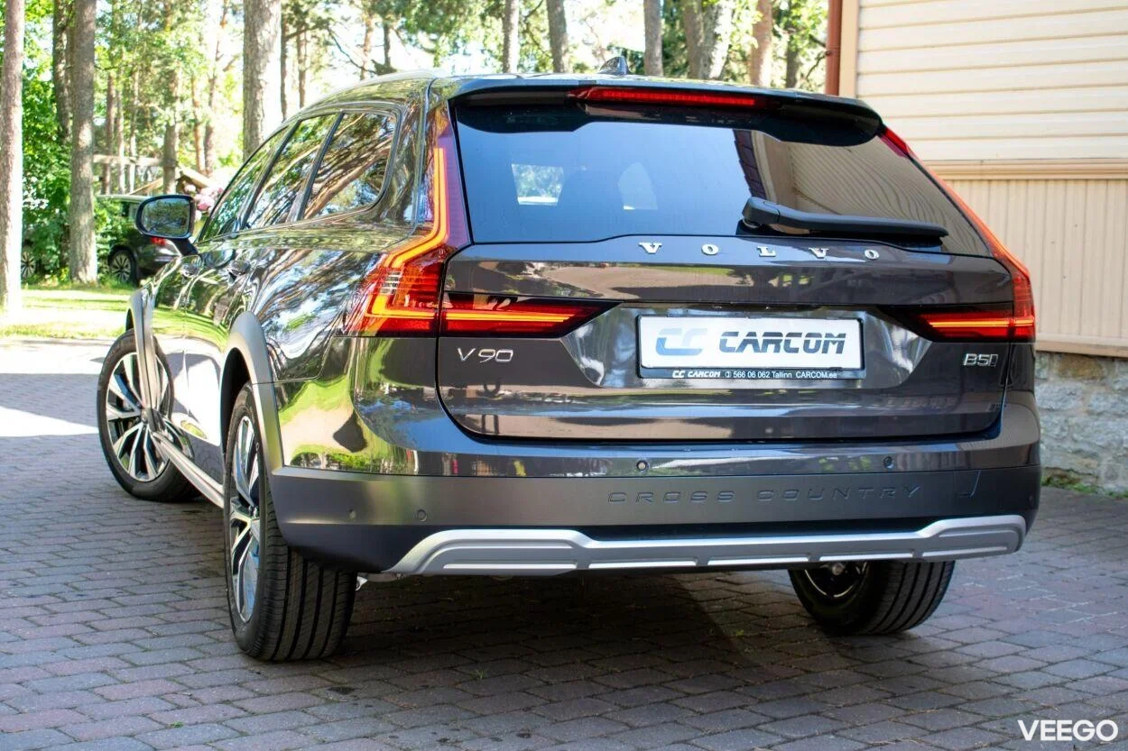 Volvo V90 Cross Country AWD Ultimate Intelli Safe PRO 2 184kW