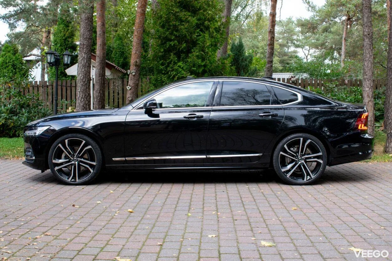 Volvo S90 AWD ULTIMATE BRIGHT XENIUM FULLOPT 2 183kW