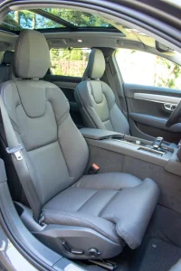 Volvo V90 Cross Country AWD Ultimate Intelli Safe PRO 2 184kW thumbnail