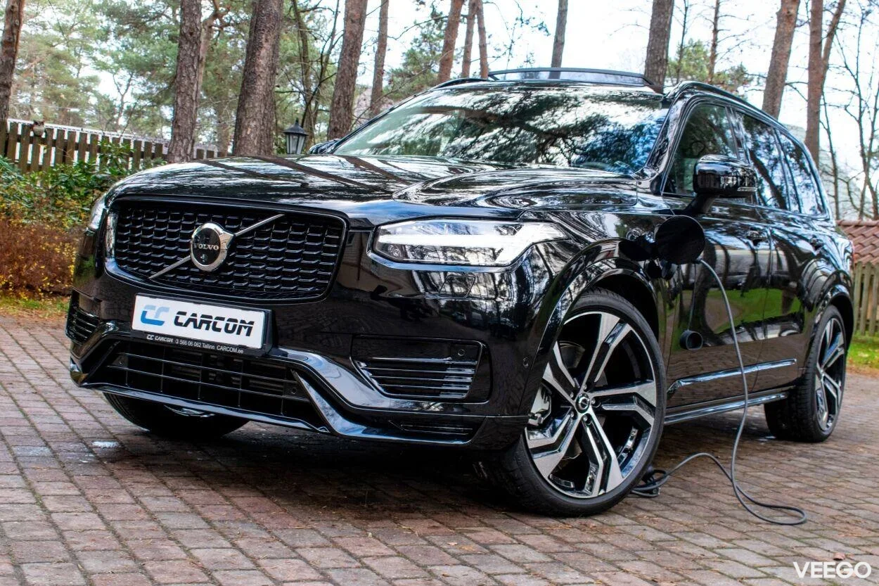 Volvo XC90 AWD Ultra DARK Ed Intelli PRO Lux FULL 2 335kW